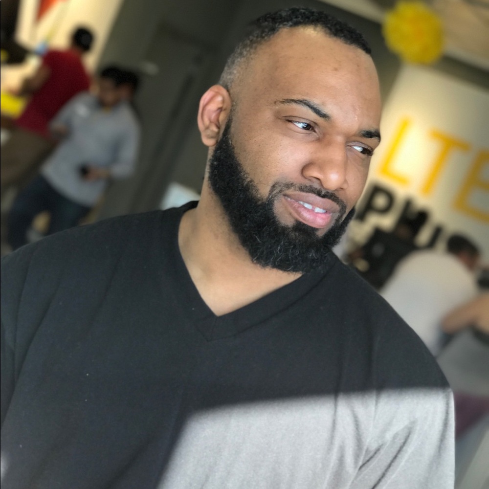 Meet your Posher, Veejay